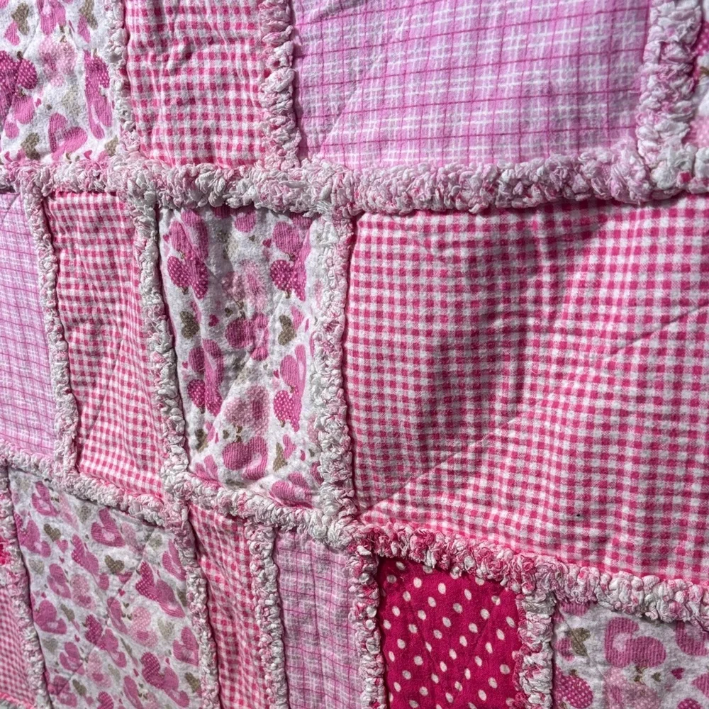 Handmade pink Patchwork Rag Quilt - Picture 3 of 10